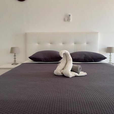 3 Bedroom Apt, Free Wifi & Ac, Cidadela - Lcgr プライア エクステリア 写真
